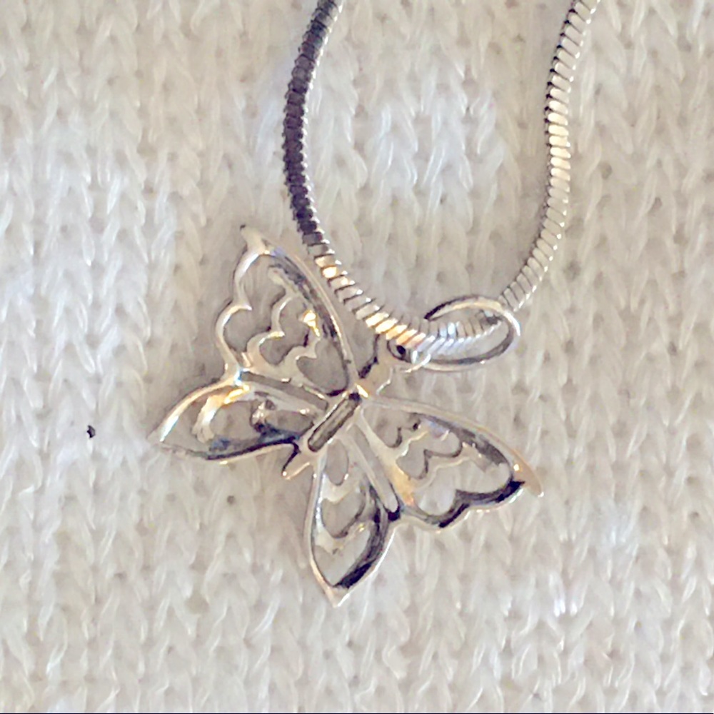 Sterling Silver Butterfly🦋 - Picture 2 of 2